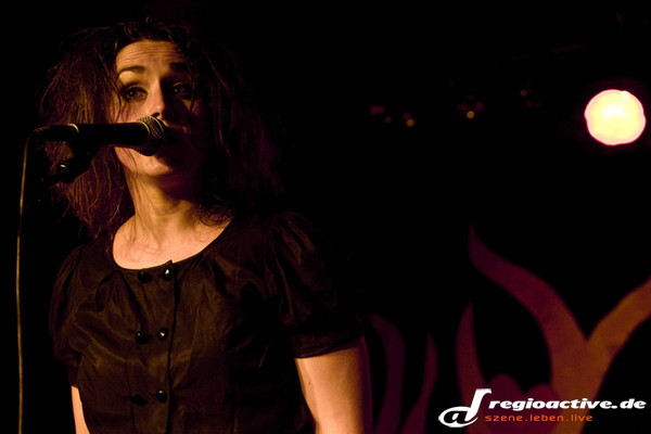 auf "these are evil times"-tour 2013 - Fotos: Hellsongs live im Frankfurter Nachtleben 